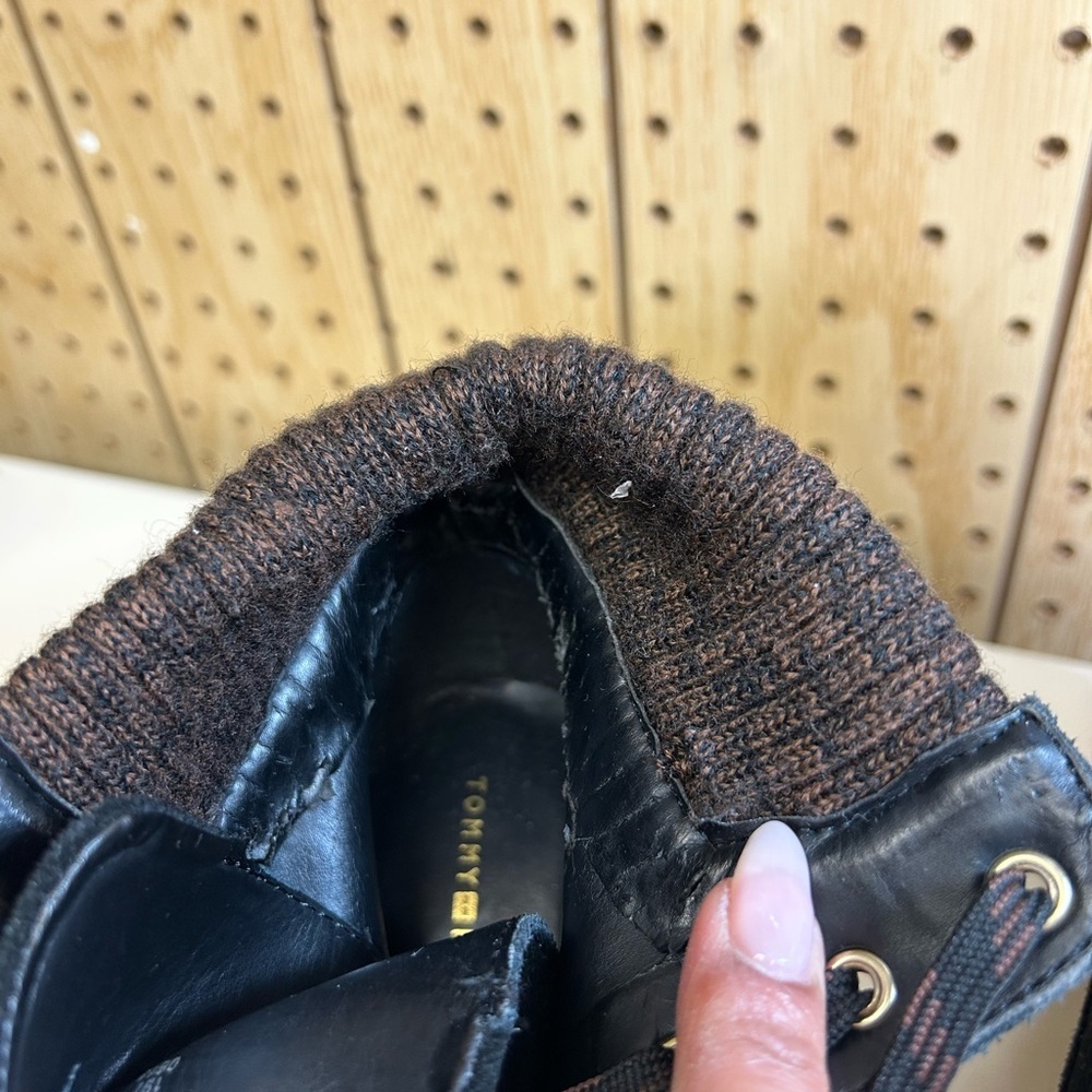 Tommy Hilfiger Black and Brown Lace Up Wedge Boots - Picture 8 of 9